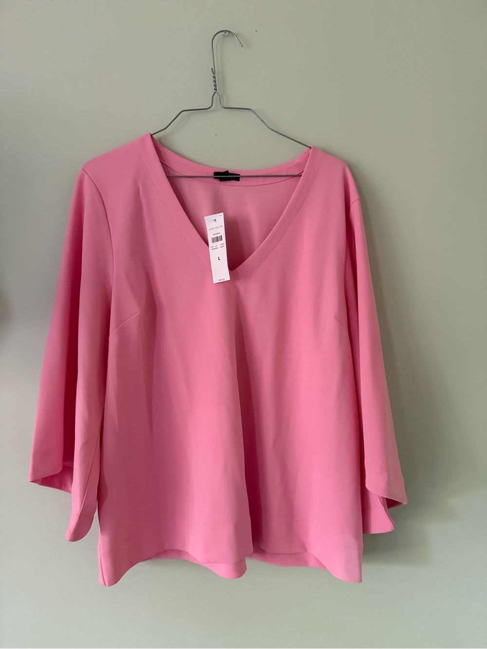 Ann Taylor Pink V-Neck Tunic Top